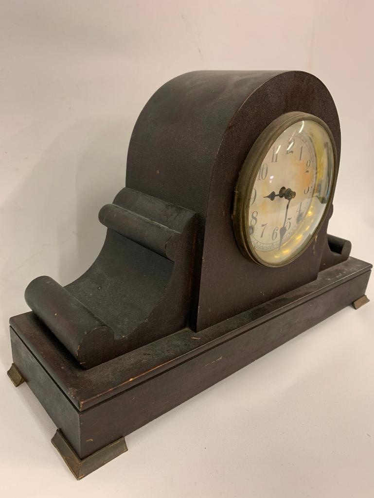 Vintage Sessions Mantle Clock W/Pendulum & Key