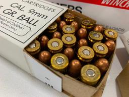 Box Winchester Primers & 9mm Balls