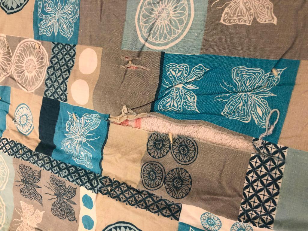 Free Form Modern Design Quilt.