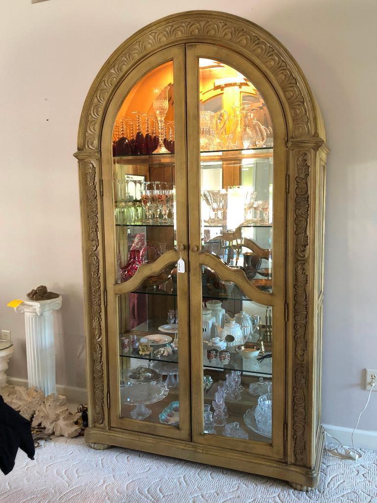 Lighted 2-Door Domed Curio Cabinet W/Mirrored Back & Beveled Glass
