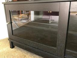 Entertainment/TV Stand W/(2) Doors