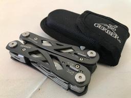 Gerber Multi-Use Tool In Pouch