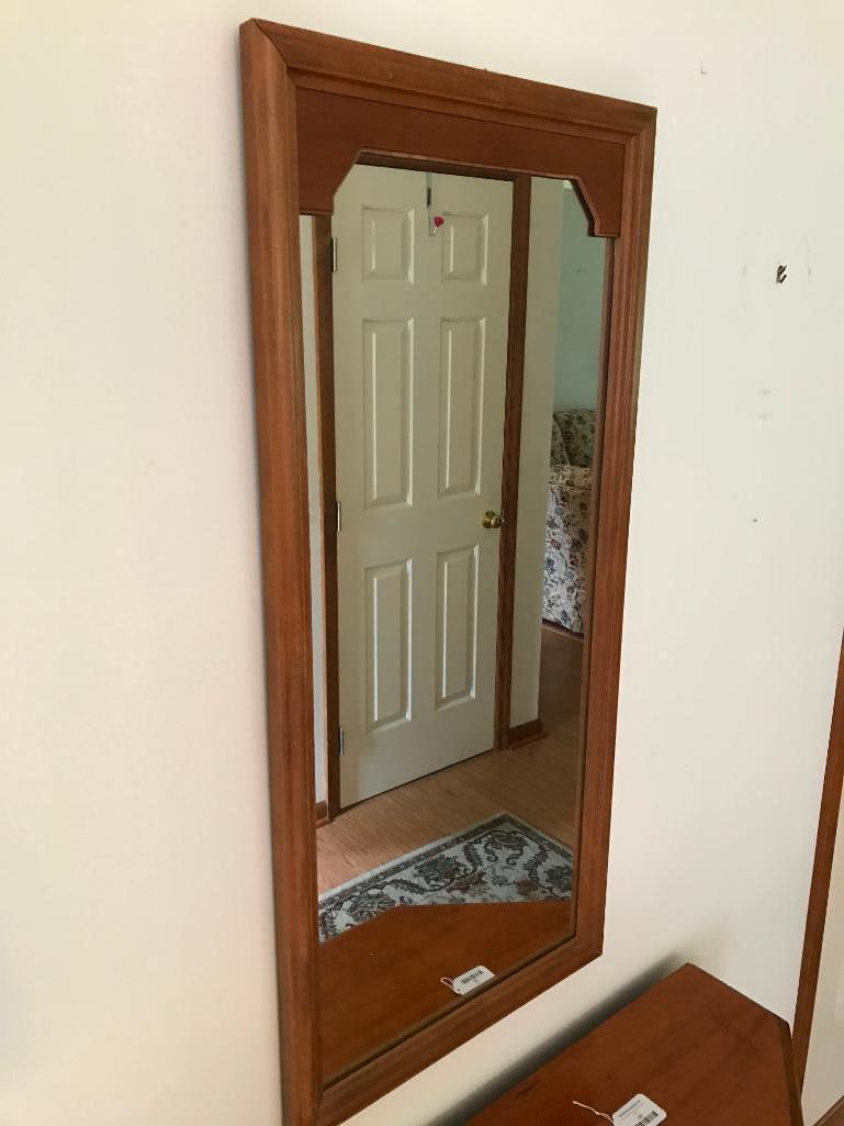 Hallway Stand W/Mirror