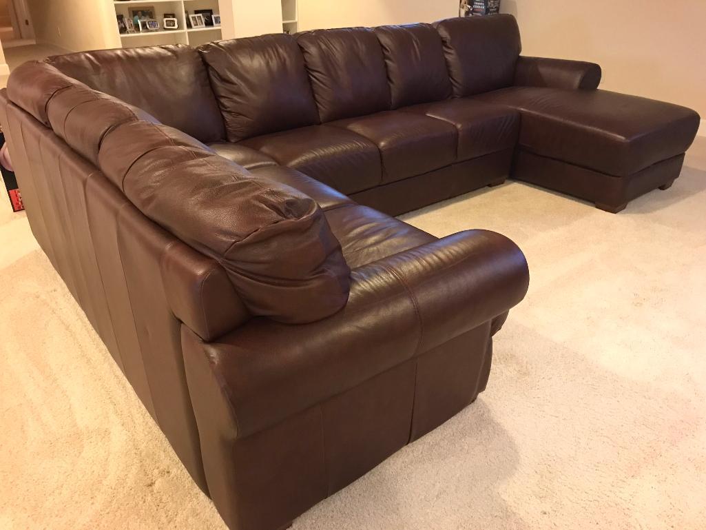 Leather, Sectional Couch with Chaise Lounge