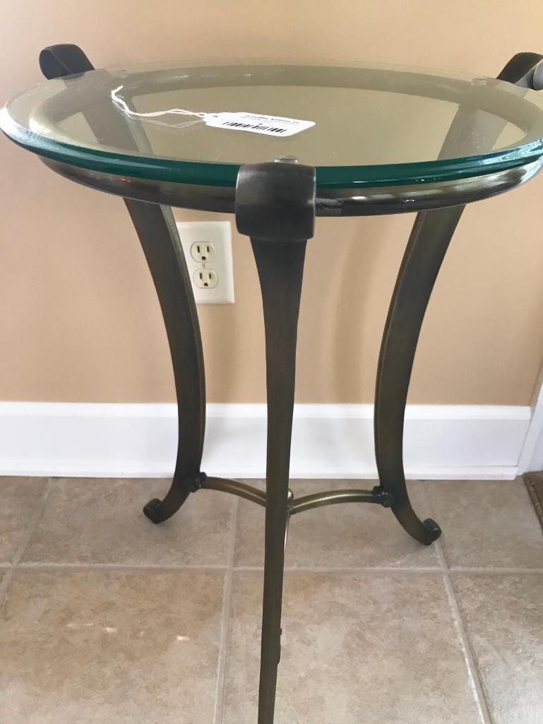 Ethan Allen Iron & Glass Decorator Stand