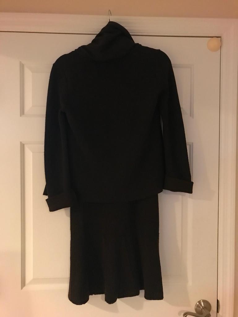 Beyond Threads, Size Extra Small, Jacket and Skirt, 60% Alpaca and 40 % Wool