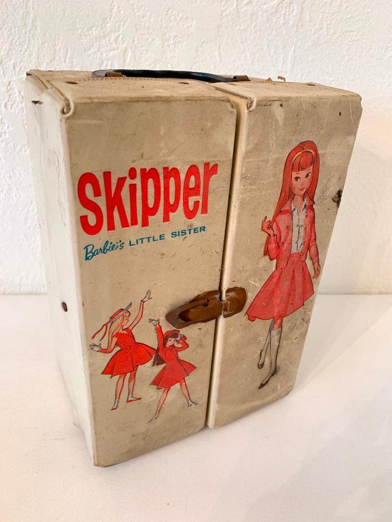 Vintage Dolls: (2) Skipper Dolls W/Carrying Case & Clothing Accessories