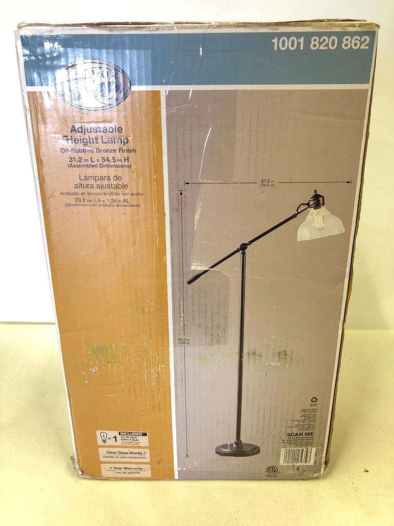 Hampton Bay Adjustable Height Lamp. Oil-Rubbed Bronze Finish w/Clear Glass Shade.