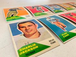 (10) 1960 Fleer Football Cards