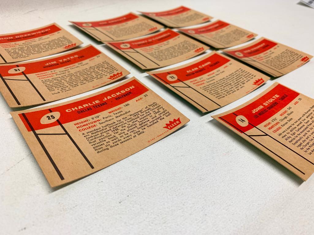 (10) 1960 Fleer Football Cards