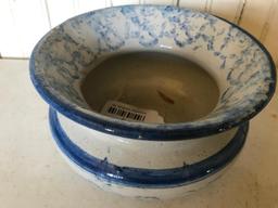 Blue & White Spongeware Spittoon