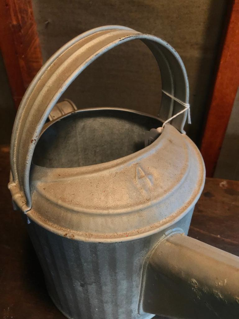 Galvanized Watering Can W/Ribbed Sides