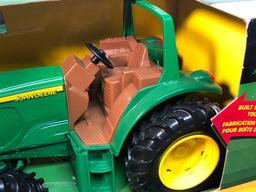 Ertl John Deere "Tracteur Robuste"