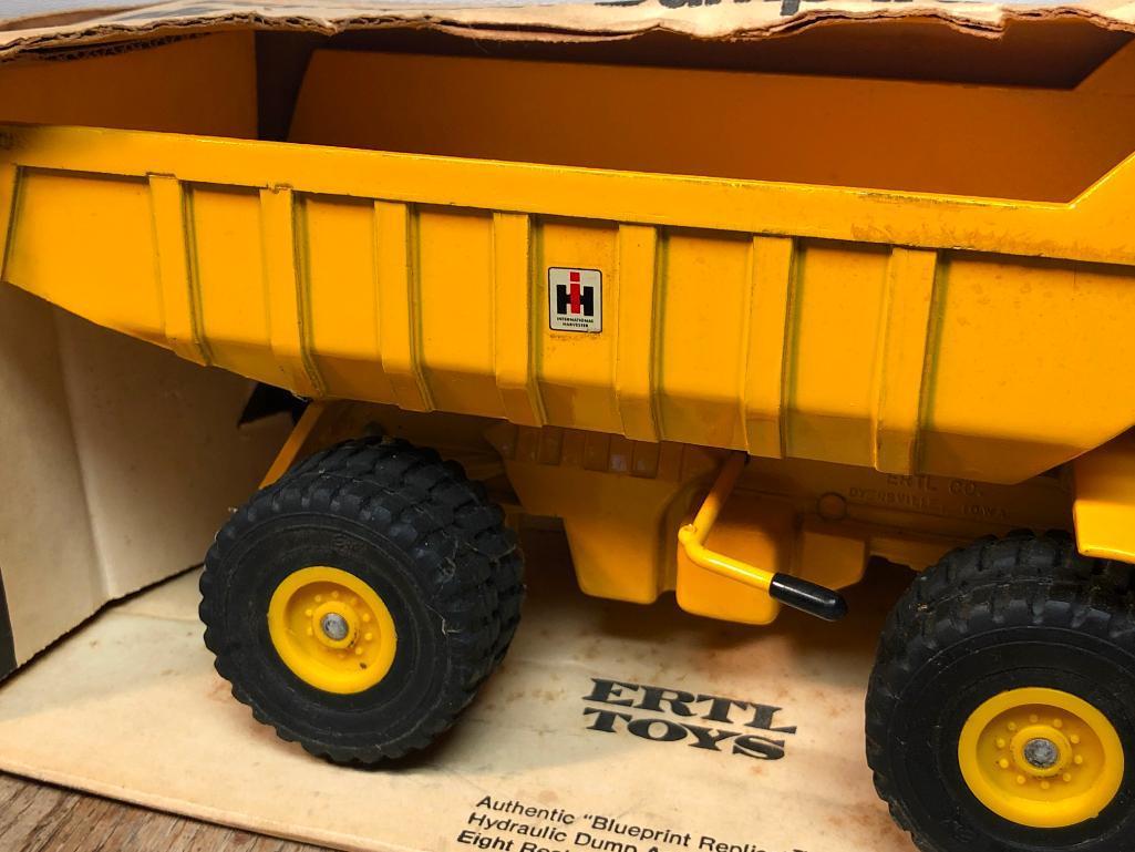 Ertl International Pay Hauler Dump Truck