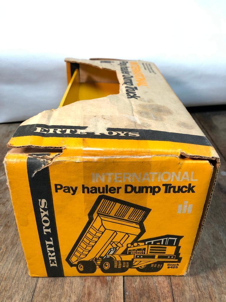 Ertl International Pay Hauler Dump Truck