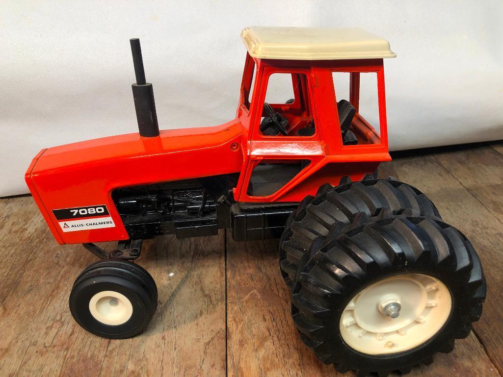 Ertl Allis-Chalmers 7080 Tractor