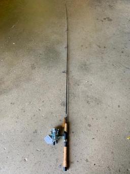 Shimano Spirex 1000RG Fishing Reel On A Fenwick HMX Graphite Rod