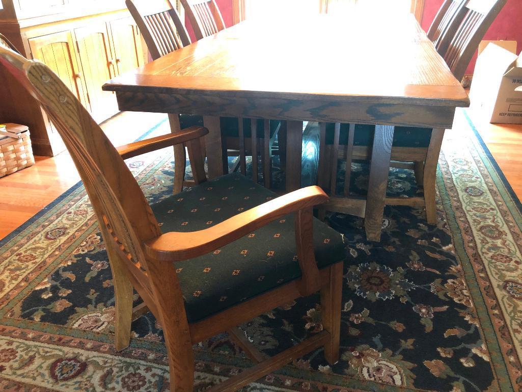 Oak Trestle Type Dining Room Table W/(6) Chairs & (1) Leaf