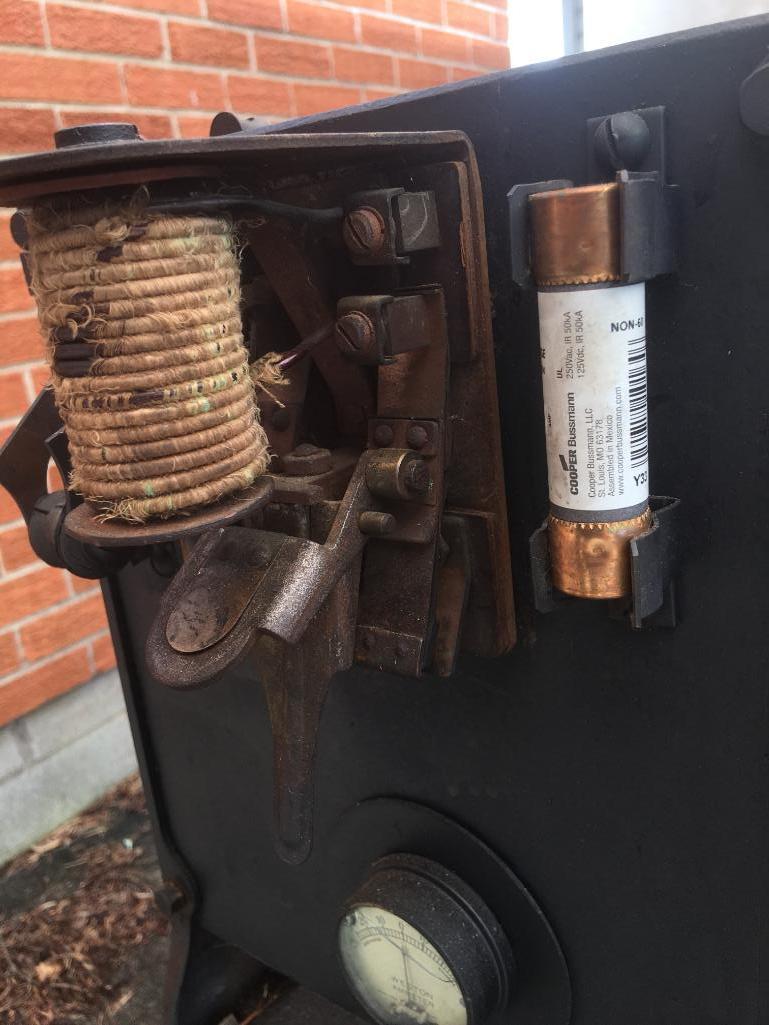 Antique Generator On Cart-Electric Motor?