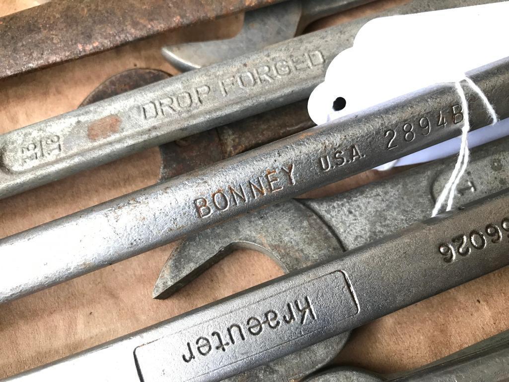 Nice Group Of Wrenches!