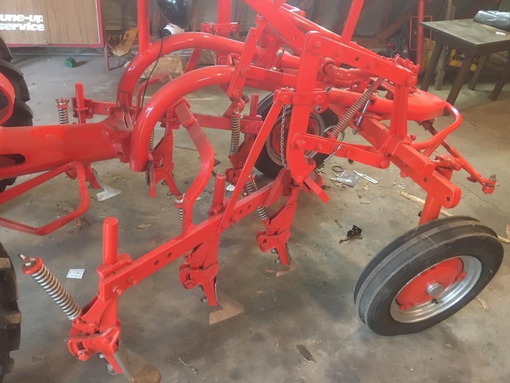 1949 Allis-Chalmers, Model G, Tractor Restored by John Stump, Spring Valley, Ohio