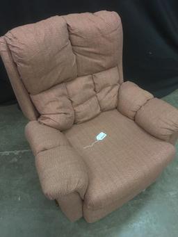 Smaller Lane Recliner