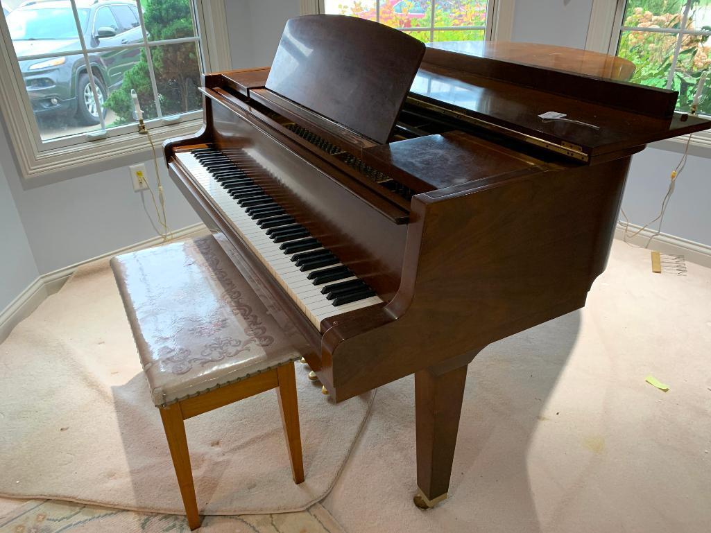 Yamaha Baby Grand Piano