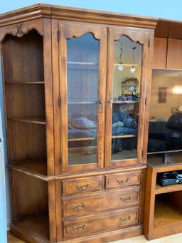 Large Wall Size Entertainment Unit W/Bookcase Ends