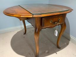 Ethan Allen French Country Drop Leaf End Table W/1 Drawer & Plate Glass Protector