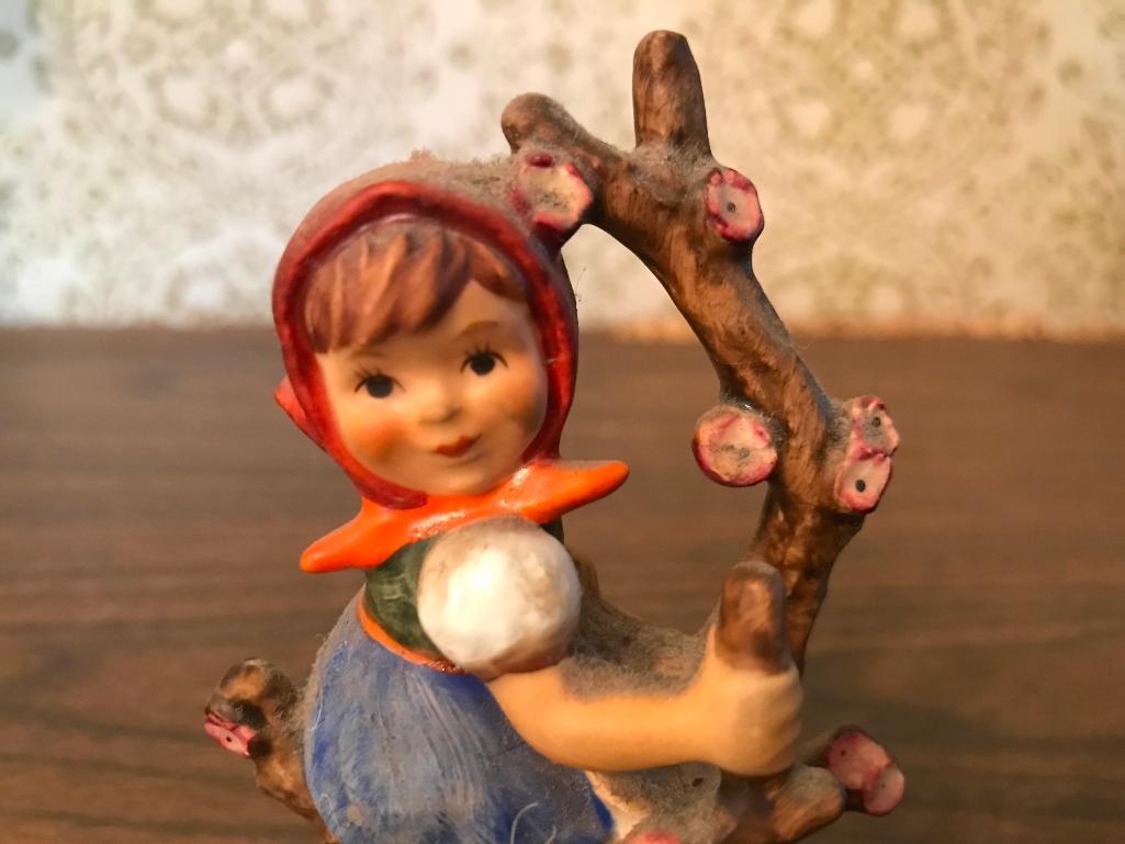 Hummel Figurine: "Apple Tree Girl"