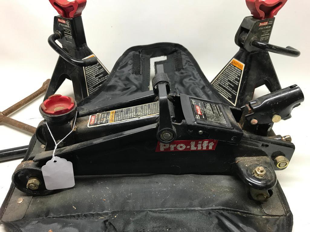 Prolift 2 Ton Floor Jack W/Jack Stands