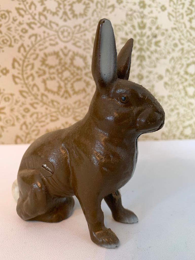 Cast Iron Rabbit Bank