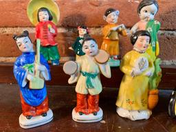 (9) Bisque Oriental Figures