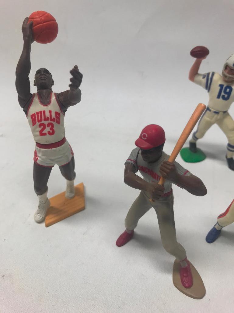 (5) Starting Lineup Action Figures