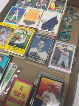 Group Of 500 +/- Baseball & Football Cards