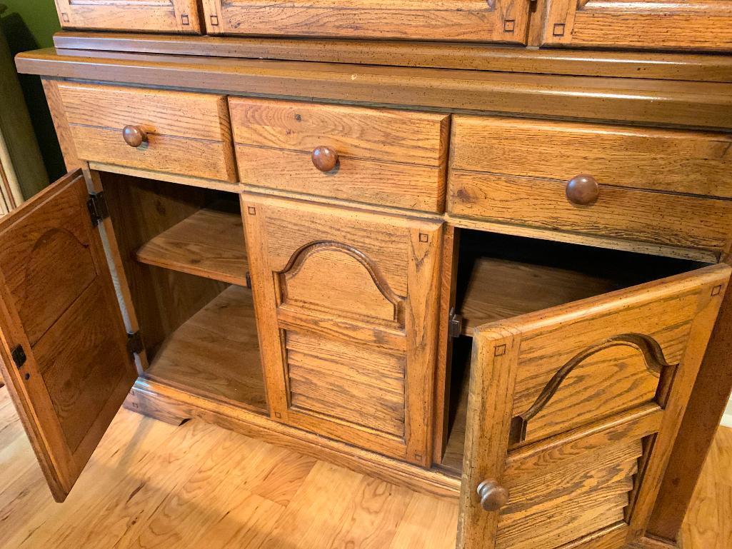 Oak Single Door China Cabinet (Matches Table In Lot #1)