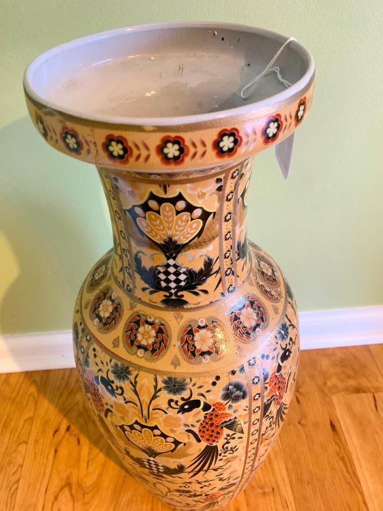 Chinese Porcelain Floor Vase W/Hand Painted Design