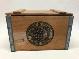 Wooden P & G Lidded Box