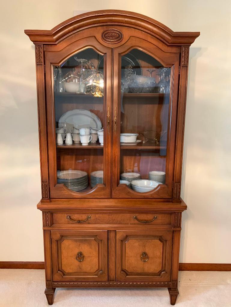 Vintage 1960's Mount Airy China Cabinet