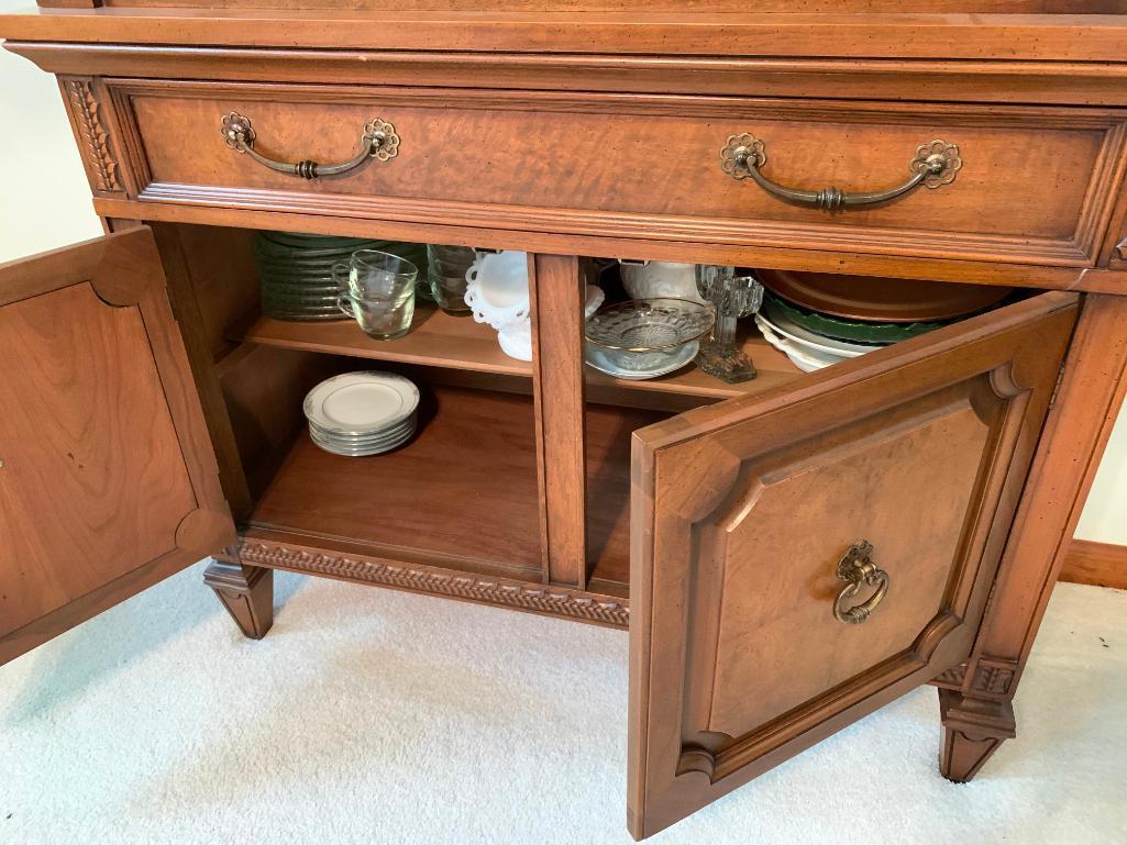 Vintage 1960's Mount Airy China Cabinet