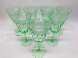 (7) Vintage Green Stemmed Wine/Champagne Glasses W/Etched Pattern