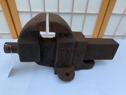 Good Morgan, Chicago #35 Bench Vise