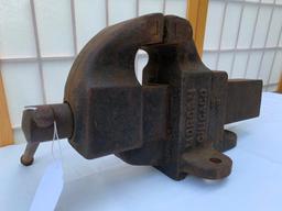 Good Morgan, Chicago #35 Bench Vise