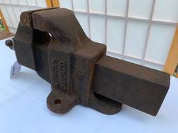 Good Morgan, Chicago #35 Bench Vise