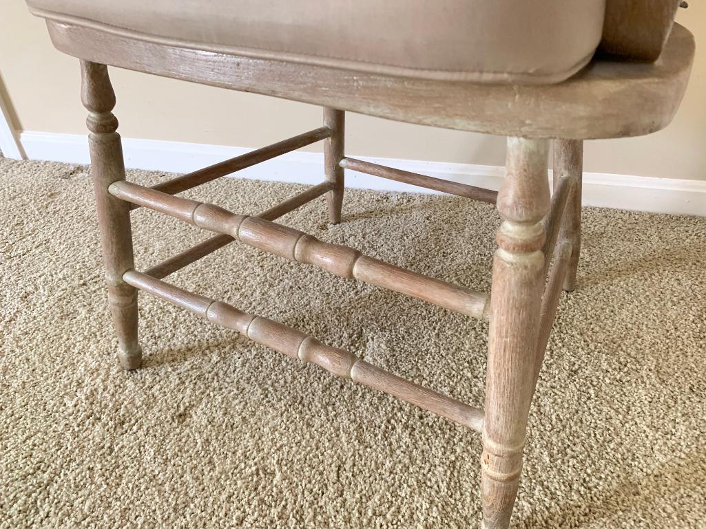 Antique Oak Pressed & Spindle Back Chair W/Curved Arms