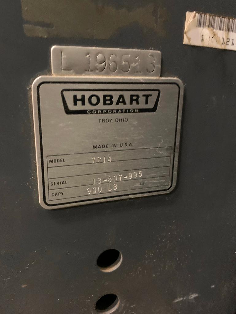 Hobart Commercial Scale, Model 7214, 900lb Capacity