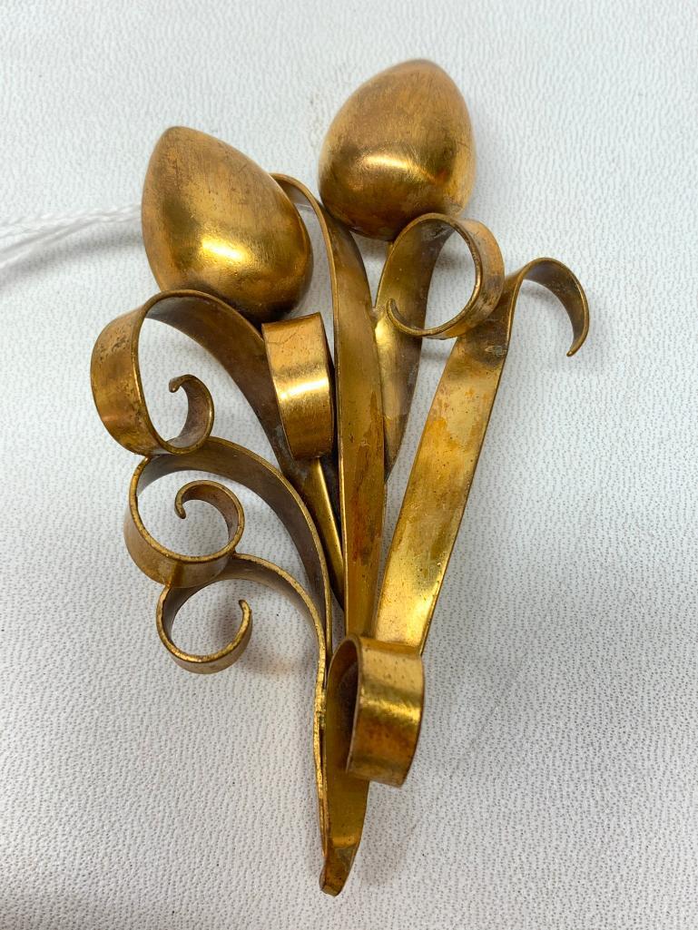 Vintage Signed "Joseff" Brooch Pin