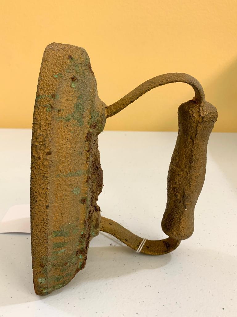 Antique Cast Iron "Sad" Iron