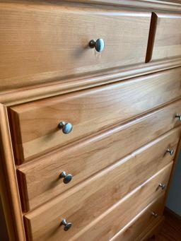 Kobel, Maple, Solid Wood Chest of Drawers