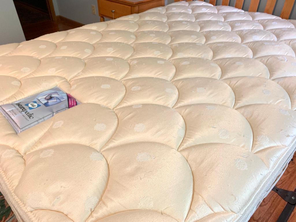 Full Size Seally Posturepedic Holloway Plush Pillowtop Mattress and Box Spring